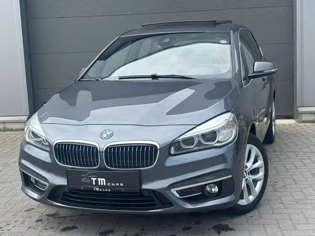 BMW 218