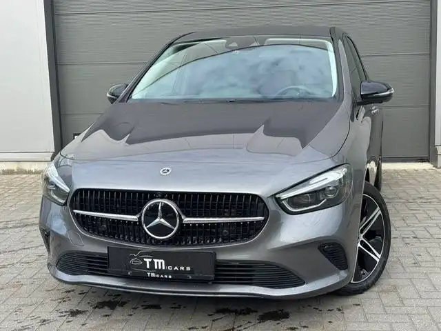 Mercedes-Benz B 250
