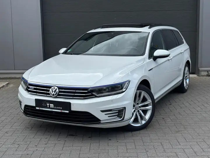 Volkswagen Passat GTE/PANO DAK/ELEKTRISCHE ZETELS/AUTOMAAT